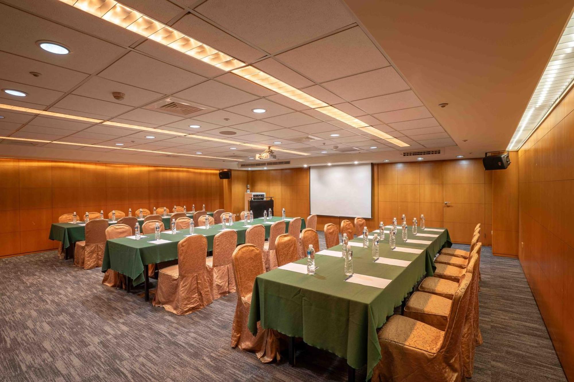 Tempus Hotel Taichung Exterior foto Meeting room